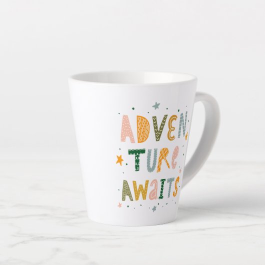 Awages voor avontuur latte mok (Rechterhoek)