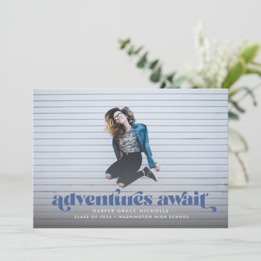 Await (Blue) Afstuderen Invitation Kaart (Staand voorkant)