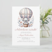 Awaits Koala Beer QR Code Baby shower Kaart (Staand voorkant)