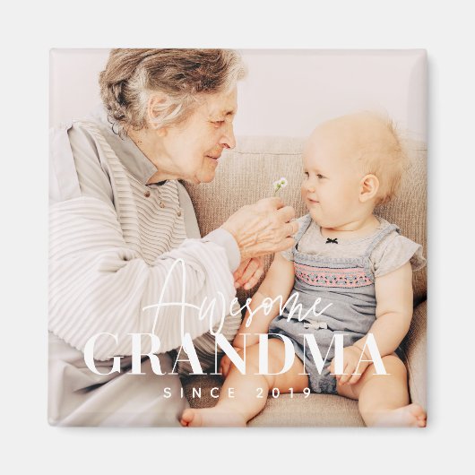 Awesome Grandma Since 20XX Simple Elegant Photo Magneet (Voorkant)