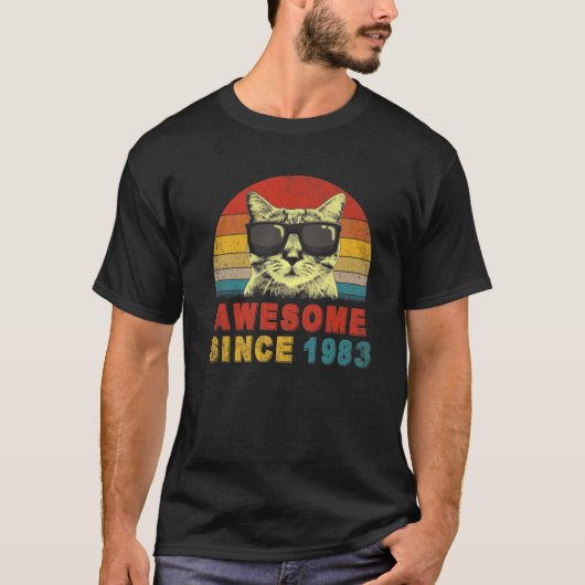 Awesome Since 1983 40Th Birthday Gifts Cat Lover T-shirt (Voorkant)