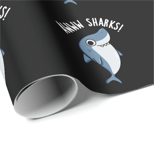 Awww Sharks Funny Animal Pun Dark BG Cadeaupapier (Rol Hoek)
