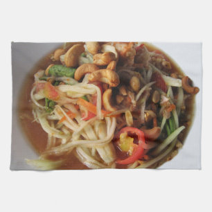 Ayutthaya Spicy Papaya Salad [Som Tam] met Cashew Theedoek