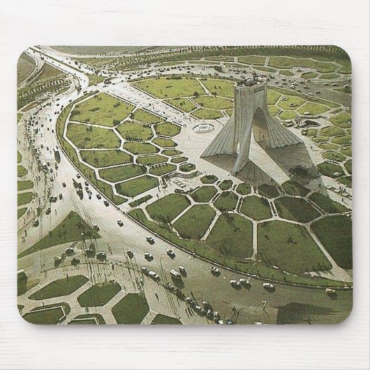 Azadi Square Muismat (Voorkant)