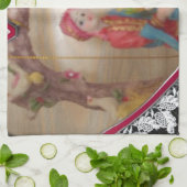 Aziatisch bruidspaar op Heart Swing Art Print Theedoek (Gevouwen)