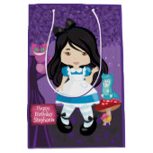 Aziatische Alice in Wonderland Gepersonaliseerd Medium Cadeauzakje (Voorkant)