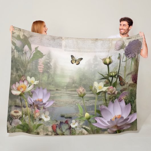 Aziatische Botanische Bliss  Waterlelie Delight Fleece Deken (In situ)