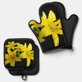 Aziatische lelies op zwart ovenwant & pannenlap set (Voorkant / Achterkant)