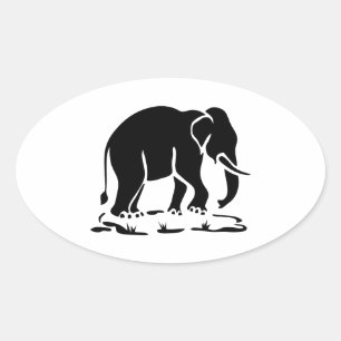 Aziatische olifanten boven Thai Elephant Trekking Ovale Sticker