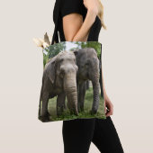 Aziatische olifanten zij aan zij tote bag (Dichtbij)