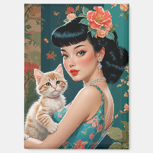 Aziatische Pin-Up en Schattigee Kitten