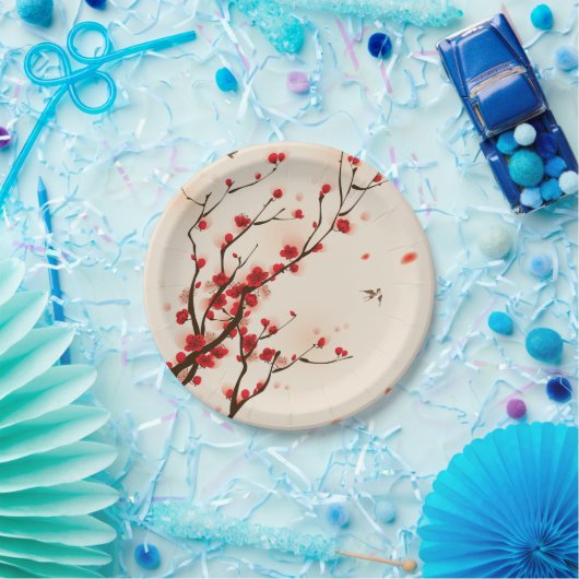 Aziatische stijlschilderende pruimelbloesem in het papieren bordje (Feest)