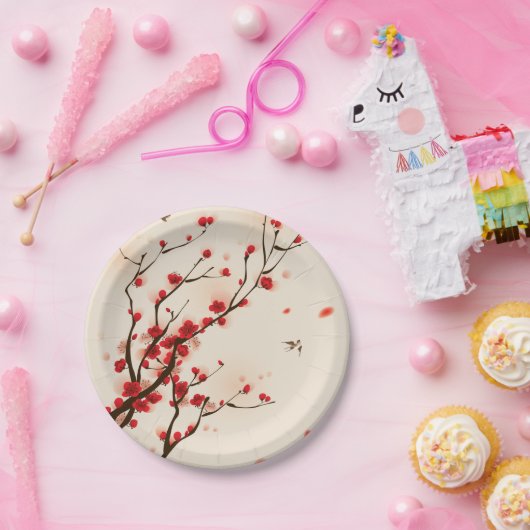 Aziatische stijlschilderende pruimelbloesem in het papieren bordje (Feest)