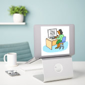 Aziatische vrouw die werkt bij een computer sticke sticker (Laptop op bureau)