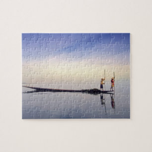 Azië, Birma, (Myanmar) Vissersboot weerspiegeld op Legpuzzel