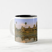 Azië, Cambodja, Siem Reap. Angkor Wat. 2 Tweekleurige Koffiemok (Voorkant links)