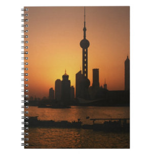 AZIË, China, Shanghai Uitzicht op Oriental Pearl T Notitieboek
