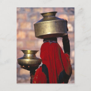 Azië, India, Rajasthan. Een lokale vrouw in een ro Briefkaart