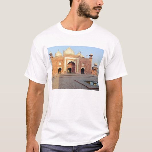 Azië, India, Uttar Pradesh, Agra. Op de T-shirt (Voorkant)