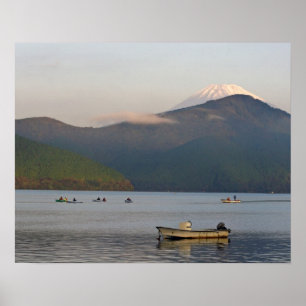 Azië, Japan, Hakone. Vroege ochtend uitzichten van Poster