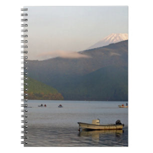 Azië, Japan, Hakone. Vroege ochtendgezichten van d Notitieboek