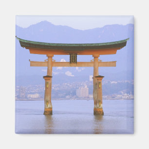 Azië, Japan, Hiroshima. Mivaiima. Torii-poort Magneet