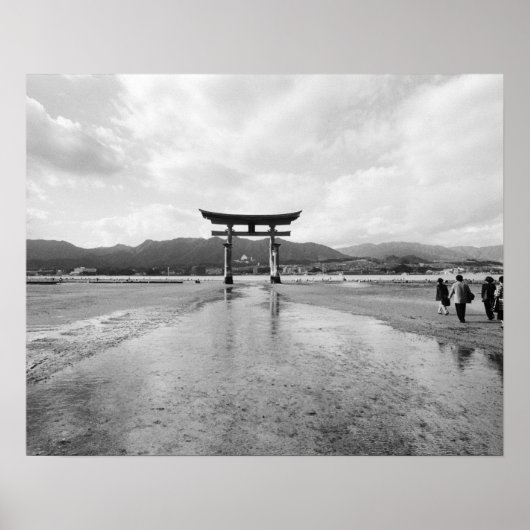 Azië, Japan, Myajima. De Torri Gate Poster (Voorkant)