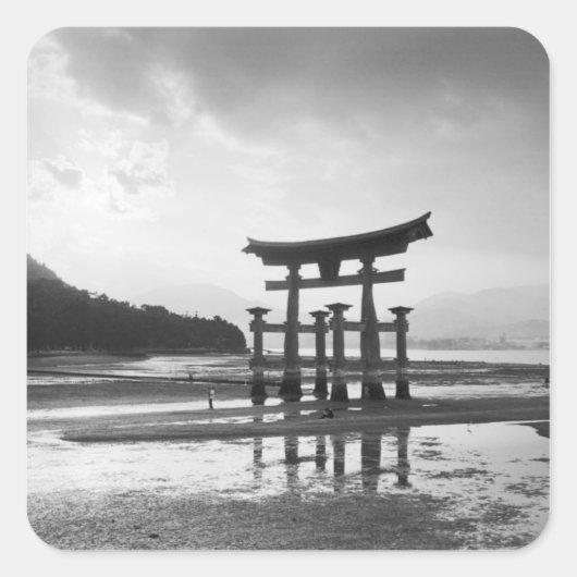 Azië, Japan, Myajima. Torri Gate Vierkante Sticker (Voorkant)