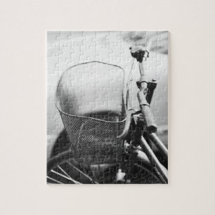Azië, Japan, Tokio. Fietsmand in de Ginza Legpuzzel