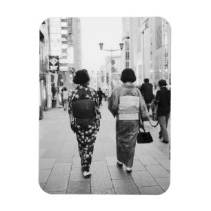 Azië, Japan, Tokio. Geisha's op de Ginza. Magneet