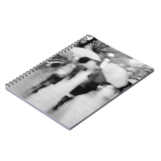 Azië, Japan, Tokio. Jonge vrouwen en paraplu's. Notitieboek (Linkerzijde)