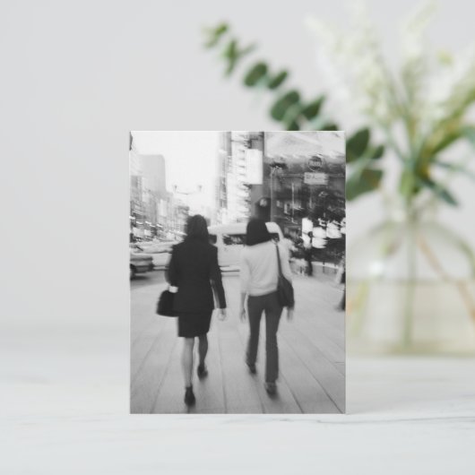 Azië, Japan, Tokio. Jonge vrouwen op de Ginza. Briefkaart (Staand voorkant)