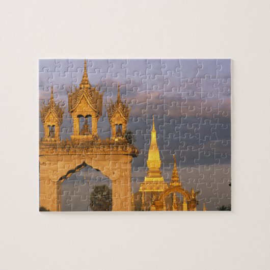 Azië, Laos, Vientiane. Dat Luang-tempel. Legpuzzel (Horizontaal)