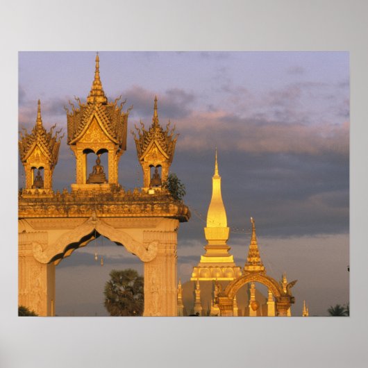 Azië, Laos, Vientiane. Dat Luang-tempel. Poster (Voorkant)