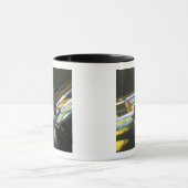 Azië, Maleisië, Melaka. Neonreflecties in de auto Mok (Midden)