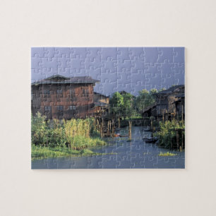 Azië, Myanmar, Inle Lake. Een drijvend dorp op Legpuzzel