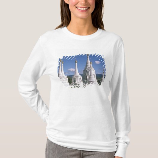 Azië, Myanmar, Inle Lake. Pagodes. 2 T-shirt (Voorkant)