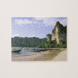 Azië, Thailand, Krabi. West Railay Beach, lang Legpuzzel