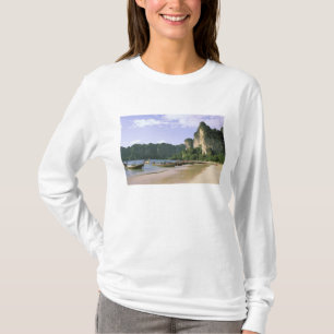 Azië, Thailand, Krabi. West Railay Beach, lang T-shirt