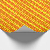 Aztec-bergen - Oranje op geel Cadeaupapier (Hoek)