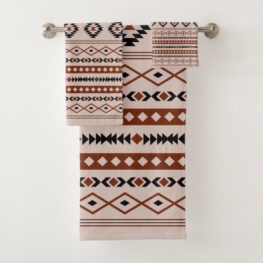 Aztec Black Browns Taupe Mixed Motifs Patroon Bad Handdoek (Insitu)