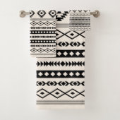 Aztec Black op Cream Mixed Motifs Pattern Bad Handdoek (Insitu)