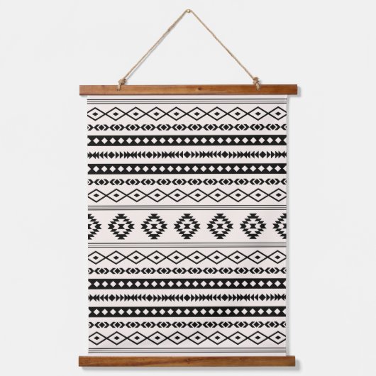 Aztec Black op Cream Mixed Motifs Pattern Hangend Wandkleed (Voorkant)