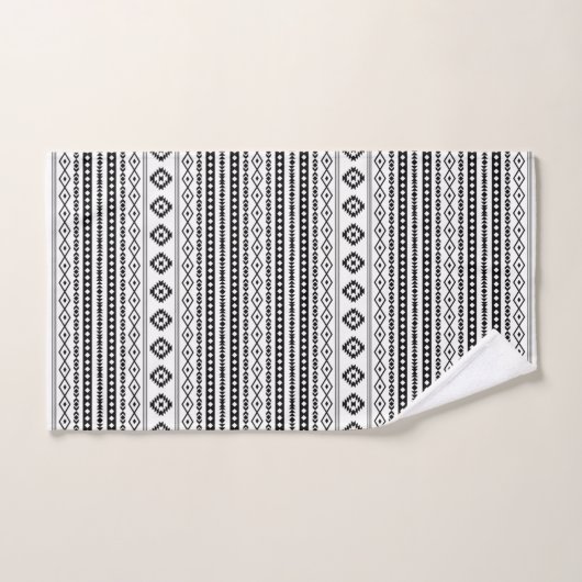 Aztec Black op White Mixed Motifs Sml Pattern Bad Handdoek (Handdoek)