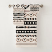 Aztec Brown Black Cream Mixed Motifs Pattern Bad Handdoek (Insitu)