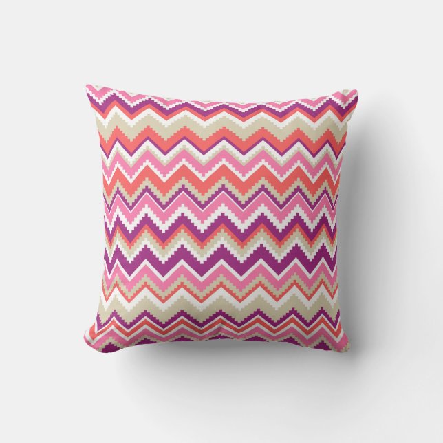 Aztec Chevron #1 @ VictoriaShaylee Kussen (Voorkant)