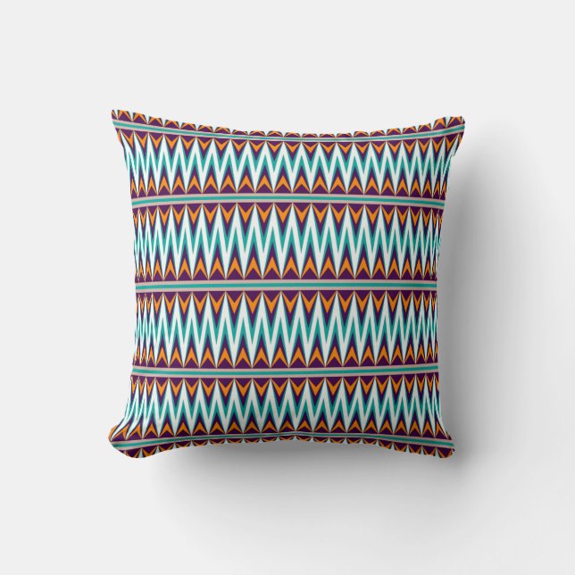 Aztec Chevron #8 @ VictoriaShaylee Kussen (Voorkant)