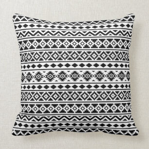 Aztec Essence Pattern II Black op White Kussen