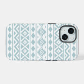 Aztec Essence Ptn III Eend Ei Blauw op Wit iPhone 15 Case (Achterkant horizontaal)
