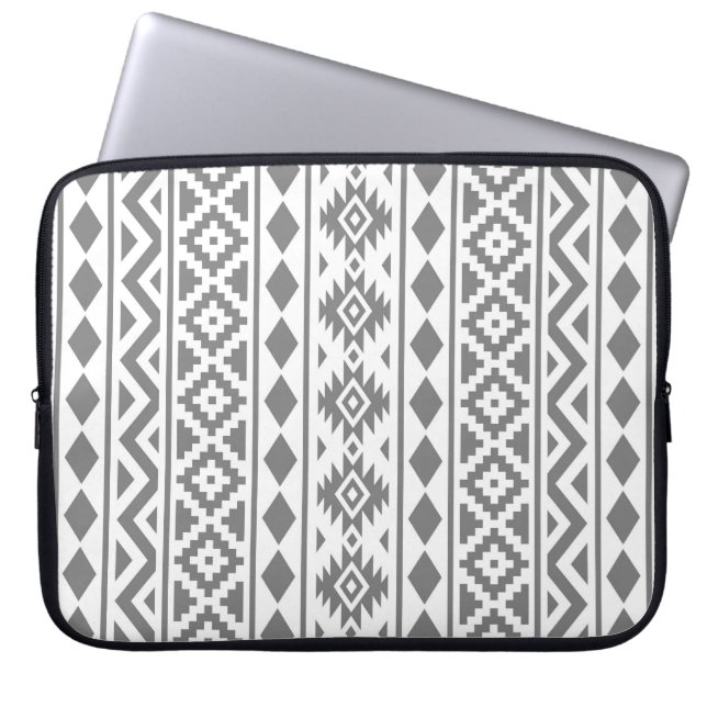 Aztec Essence Vertical PTN III grijs op wit Laptop Sleeve (Voorkant)